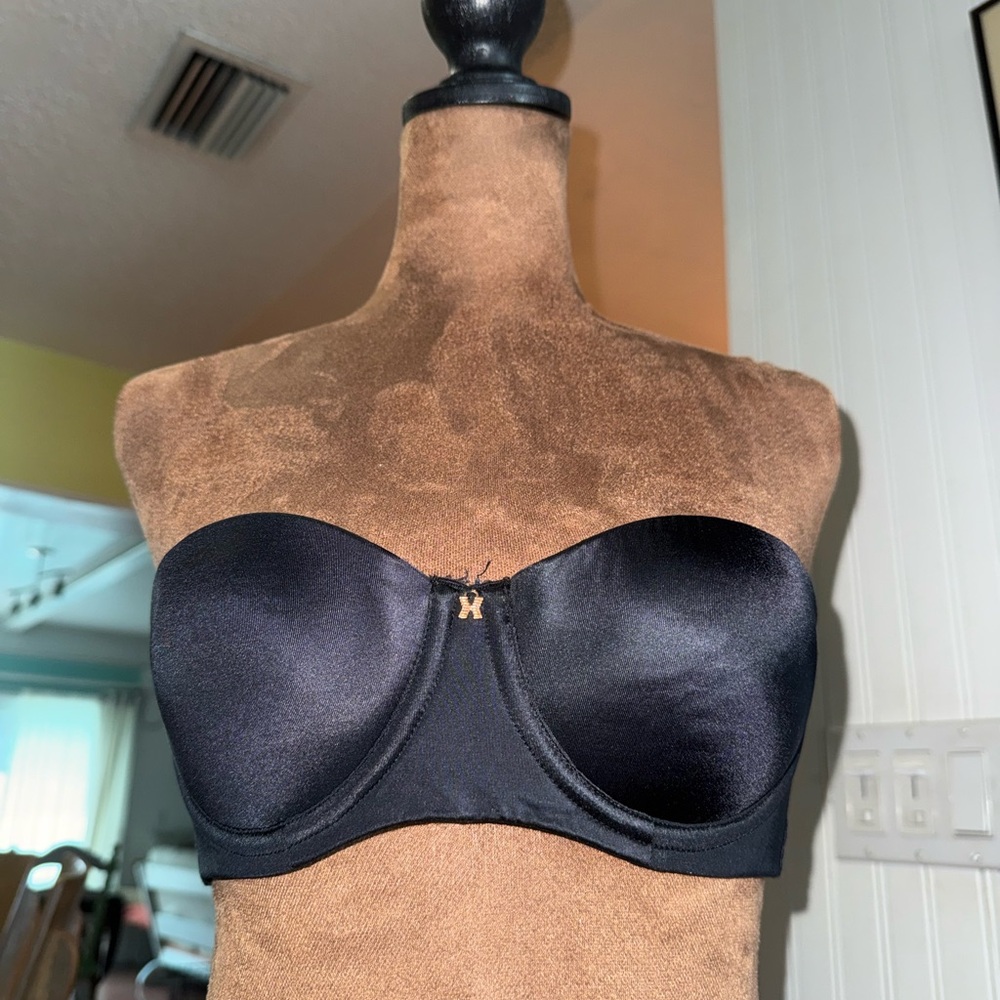 Savage X Fenty Elegant Black Strapless Bra
